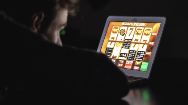 vphone app interface showing sportsbook markets and live casino games